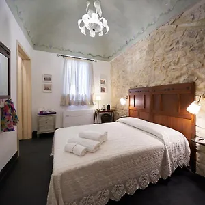https://casa-mokarda.sicilyhotelsitaly.net